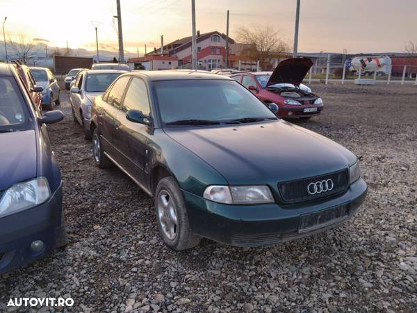 Dezmembram Audi A4, B5, an 1995, 1.6 diesel, 100cp, cutie manuala - 2