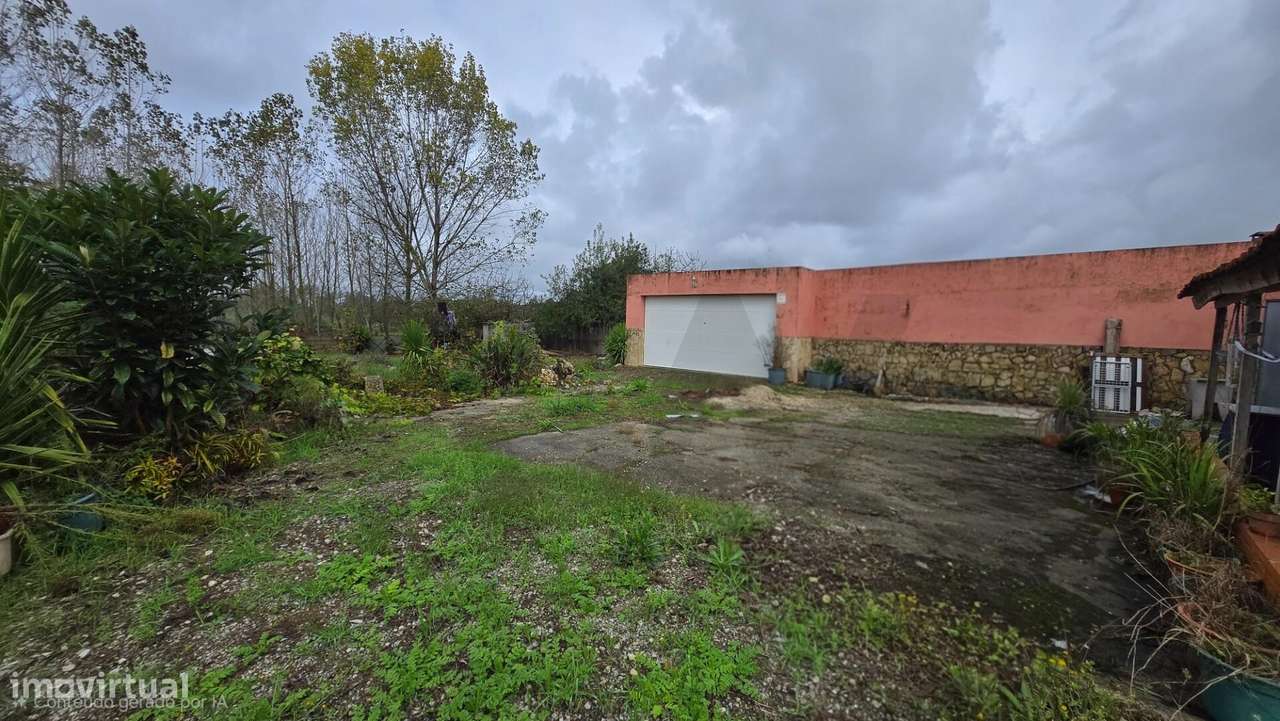 Moradia Gandaresa em  Rio Tinto ouca vagos com terreno e floresta-41