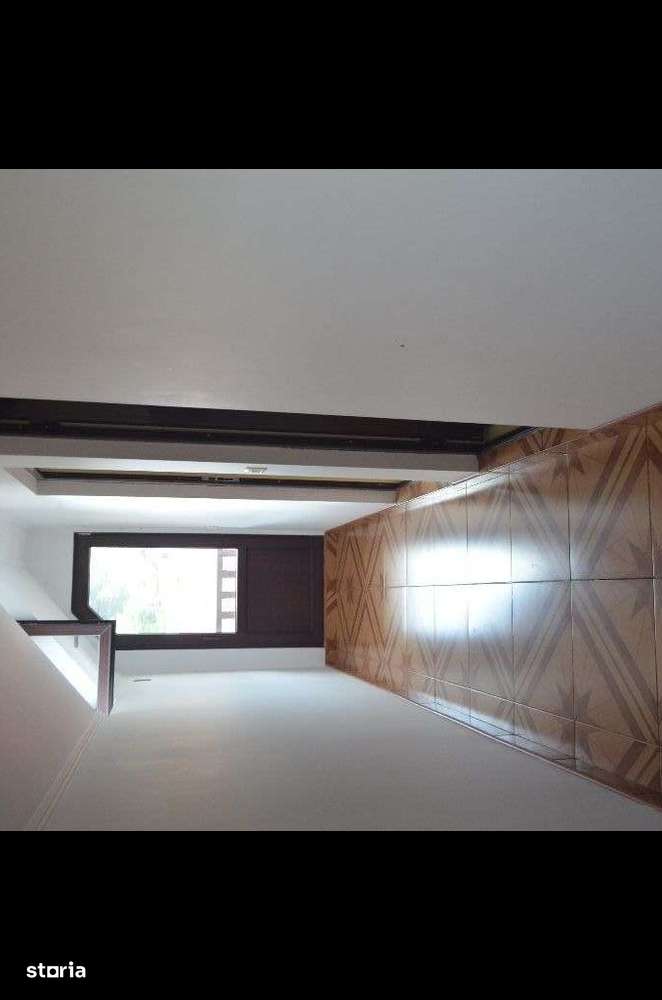 Vila de vacanta ,pretabil pensiune ,situata in Busteni, - Imagine principală: 4/15