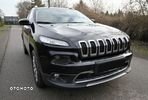 Jeep Cherokee - 10