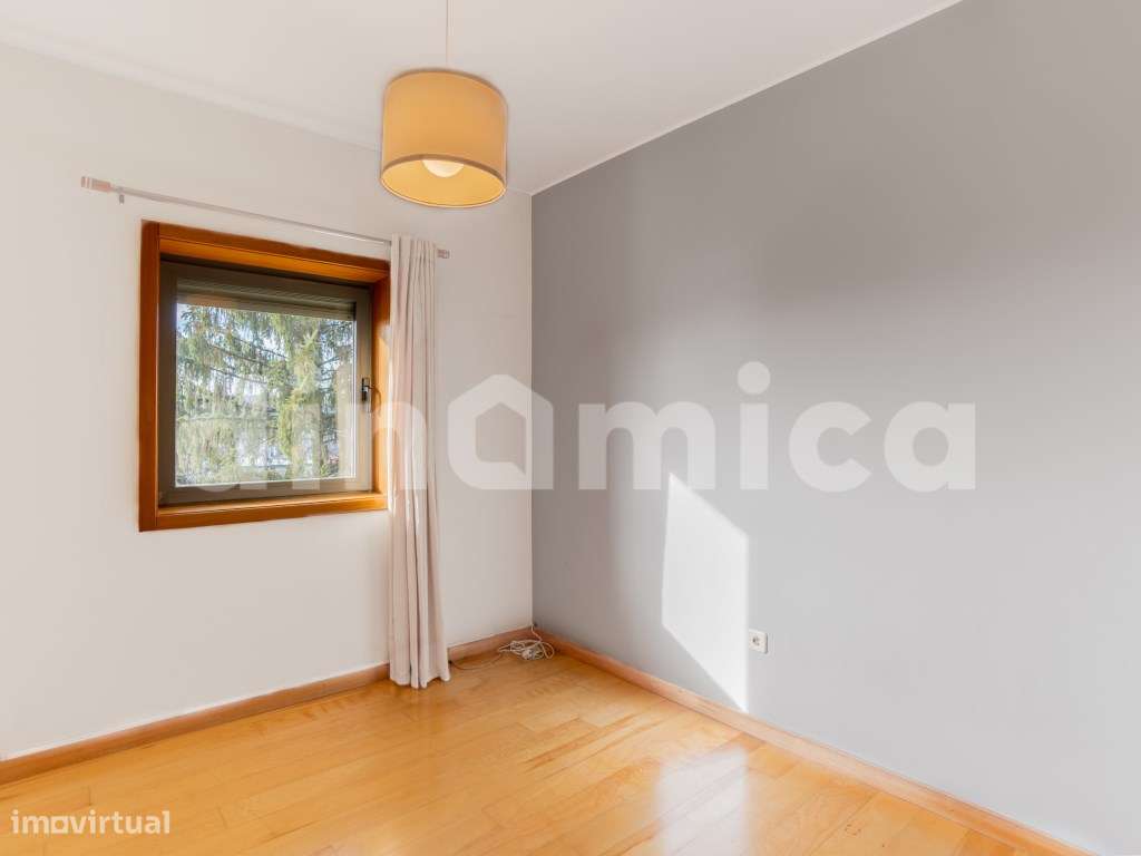 T2+1 - Com garagem e piscina! - Grande imagem: 5/17