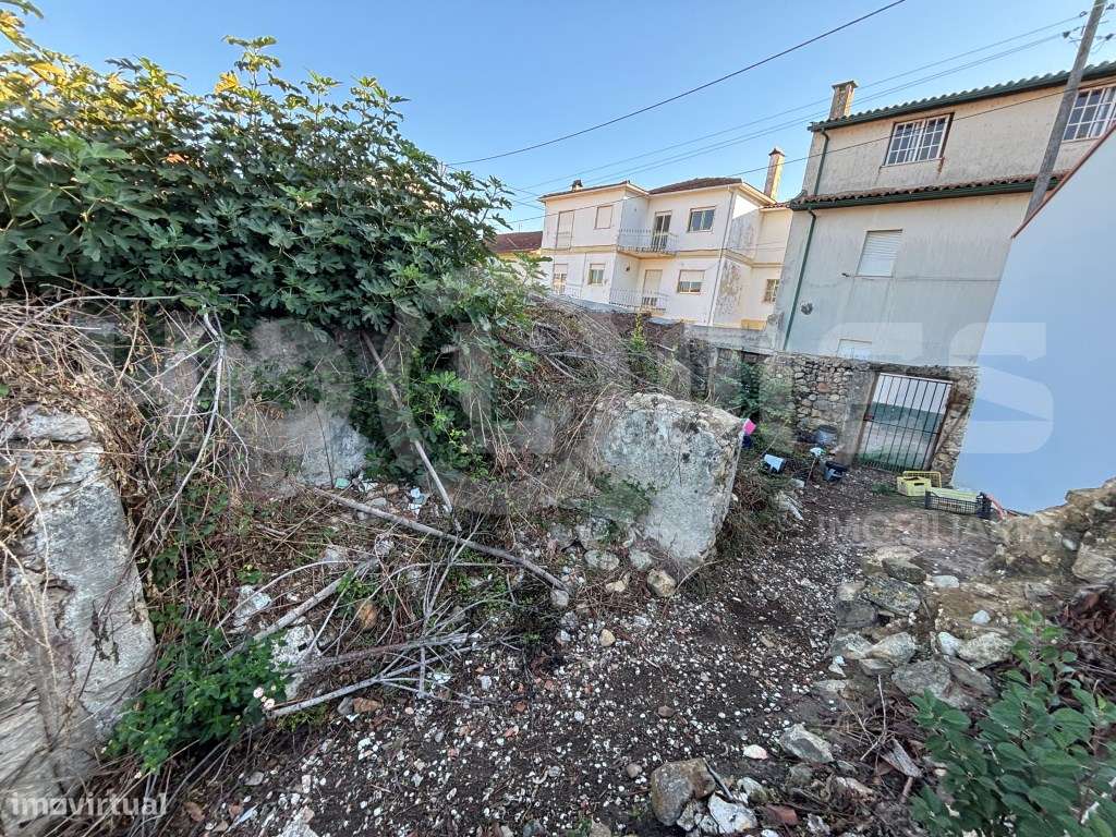 Moradia | Para recuperar | Habitação + Terreno | Oportunidade-10