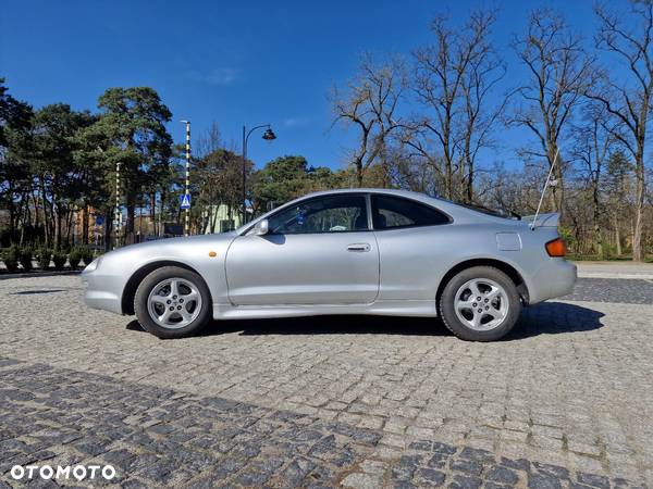 Toyota Celica 2.0 GT - 3