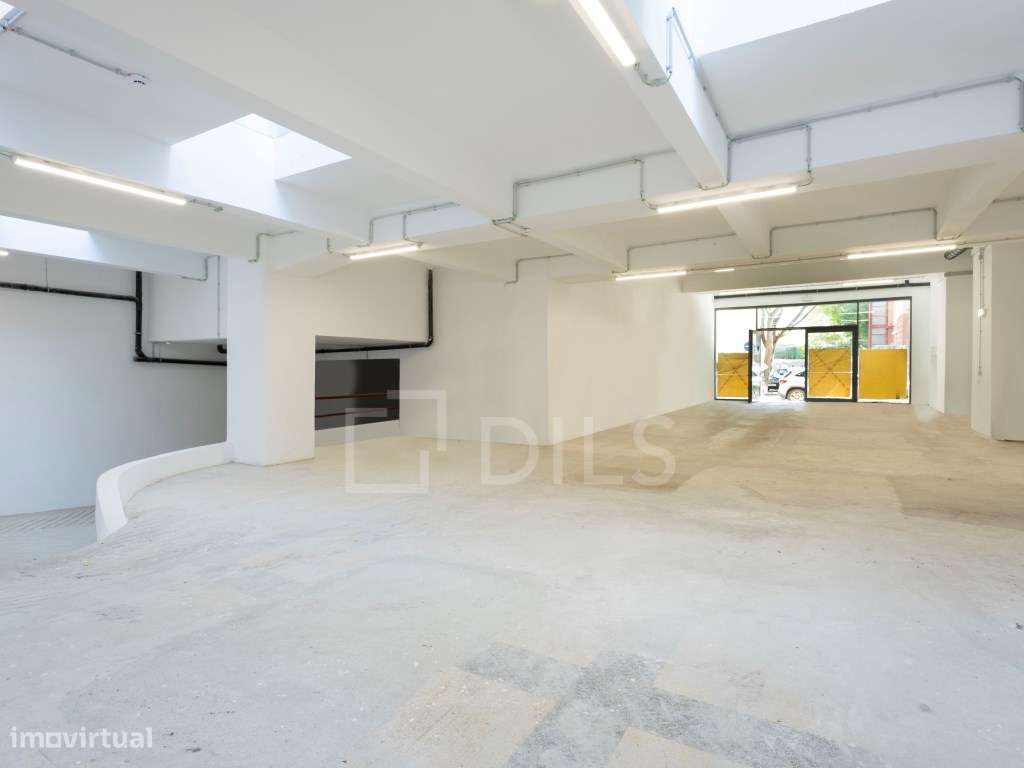 Loja para arrendamento na Avenida Defensor de Chaves - Grande imagem: 4/11