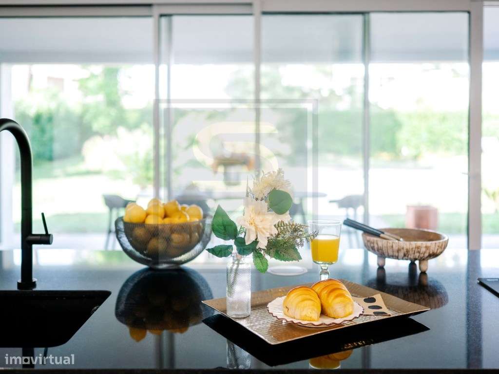 Moradia de Luxo Térrea na Herdade da Aroeira-23