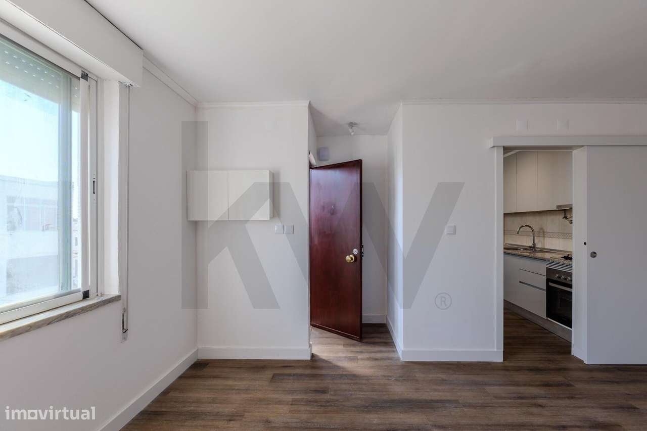 Apartamento T3 totalmente remodelado | Afonsoeiro, Montijo - Grande imagem: 4/44