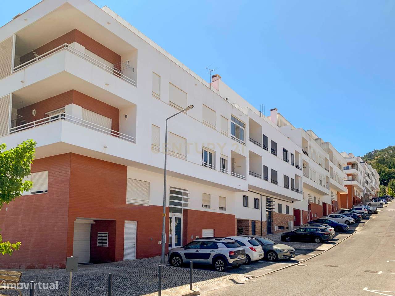 Apartamento T2+1 Exclusivo com Mezanine - onde a tranquilidade e acess-37