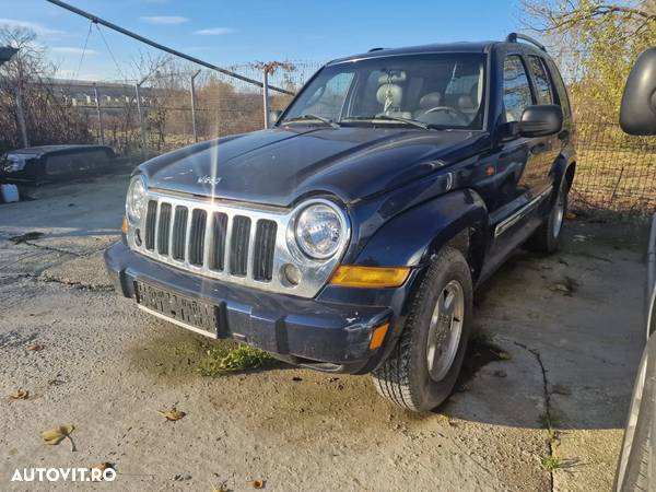 Dezmembram Jeep Cherokee Liberty 4x4, an 2006, 2.8 CRDI, cutie viteze automata - 1