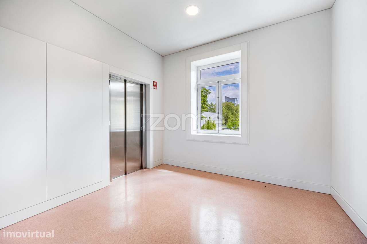 Apartamento T4 em Condomínio Privado de Luxo, no Centro do Porto - Grande imagem: 5/60
