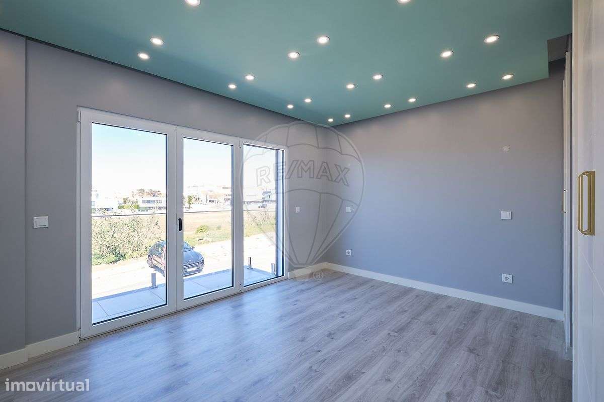 Moradia T4 para venda-32