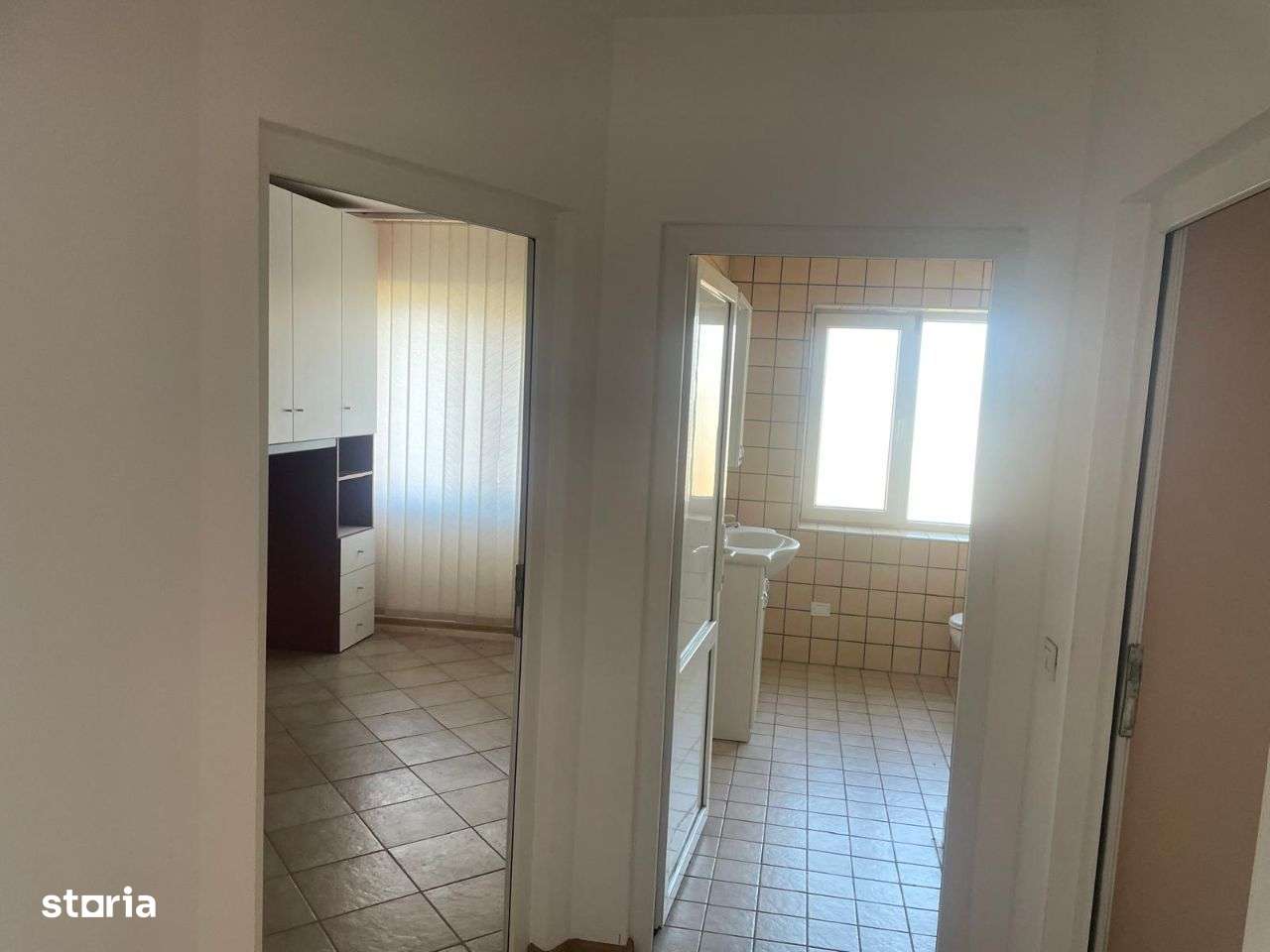 Hala Productie ,Spatii Birou si Locuit, Craiova-Isalnita 10000 m Teren-9