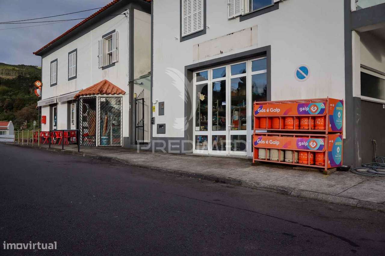 Trespasse – Posto de Combustível com Múltiplas Fontes de Rendimento... - Grande imagem: 4/23