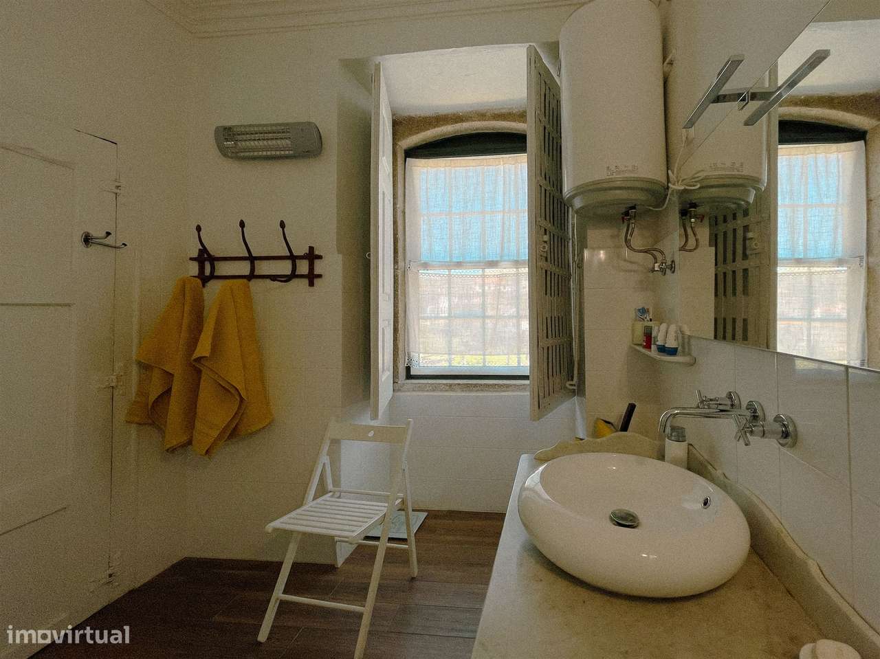 Quinta com Casa senhorial brasonada do Século XVIII na região do Douro-50