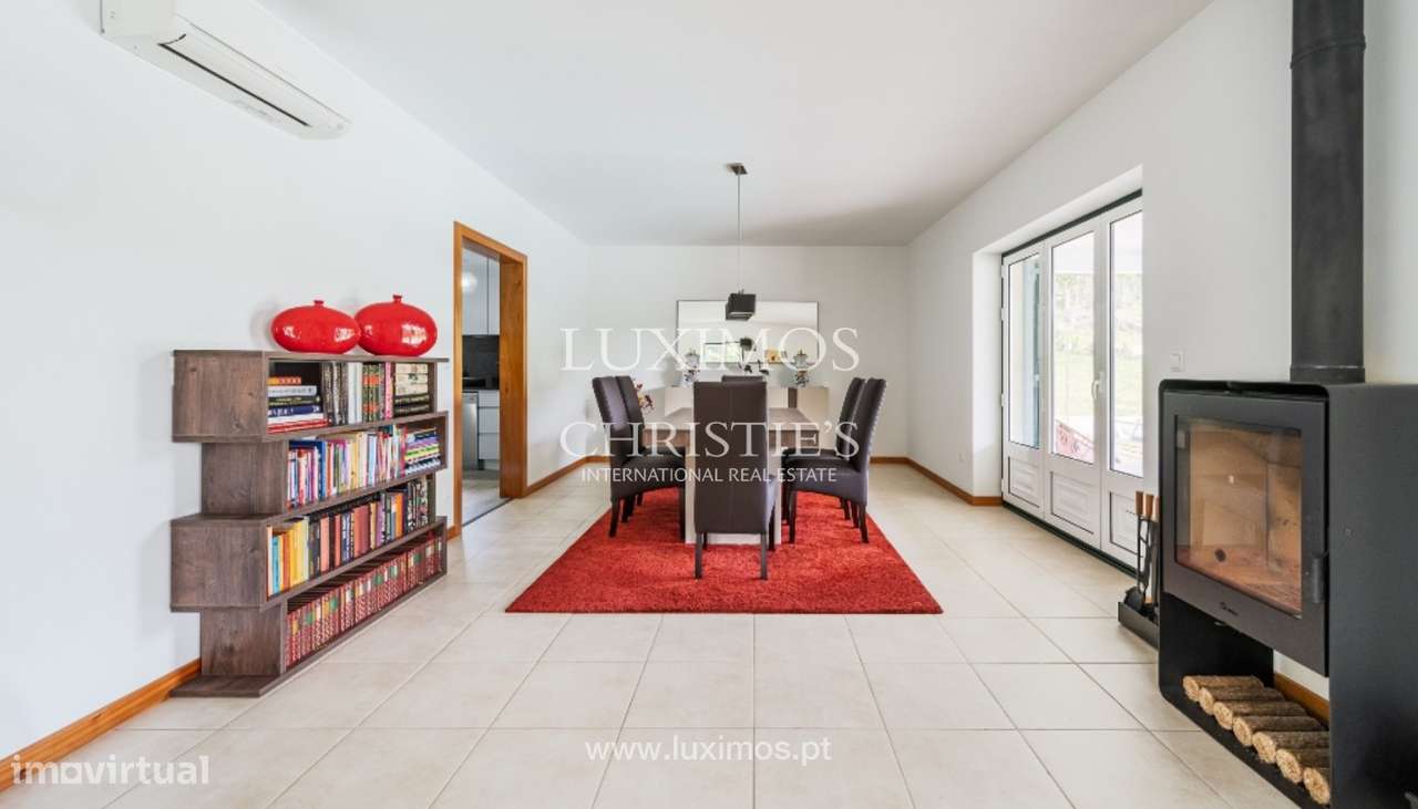 Moradia V3 com jardim e piscina à venda em Paredes de Coura - Grande imagem: 4/25