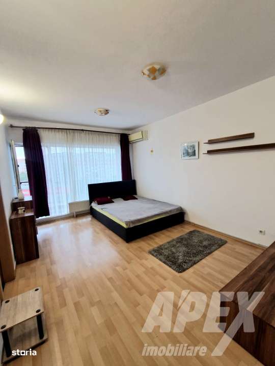 Garsoniera luminoasa cu vedere libera|3/11|Complexul Rasarit de Soare-0