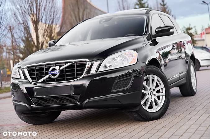 Volvo XC 60 D3 Momentum - 1