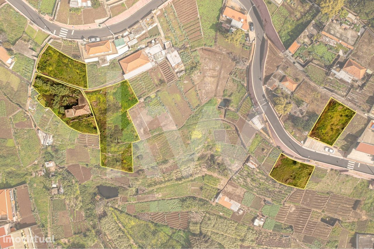 Moradia T2 p/ recuperar com 2059m2 de terreno - Garachico - Câmara de