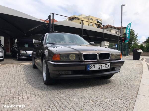 BMW 740 iA - 1