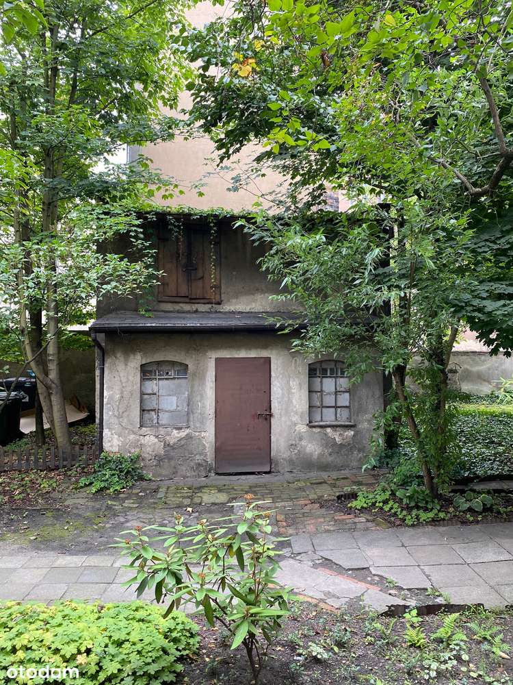 Niezależny DOMEK 2 kondyg., jedyna taka nieruchomość w centrum JEŻYC!-5