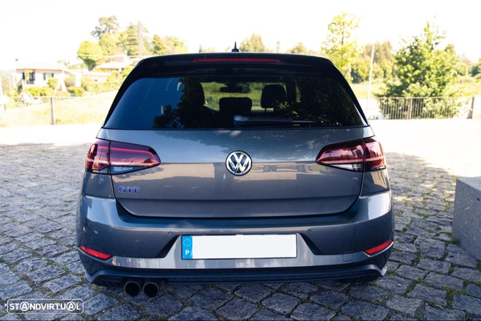 VW Golf 1.4 GTE Plug-in - 14