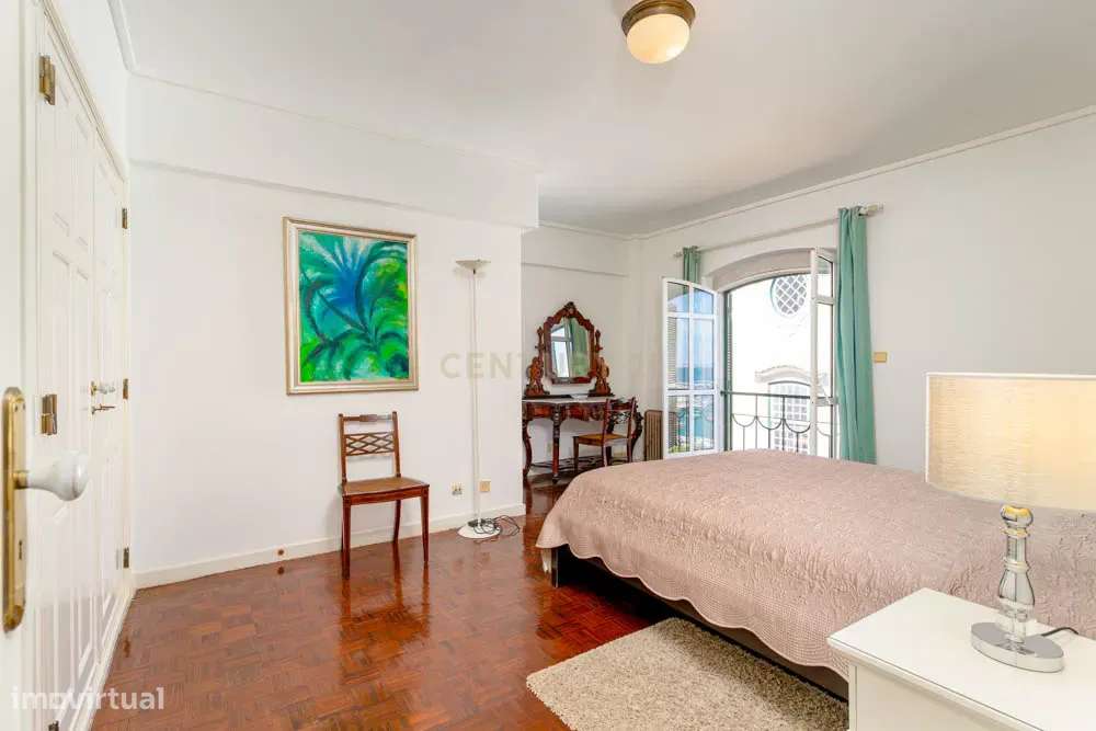 Apartamento T1 no Centro Histórico de Cascais com Vista Mar-22