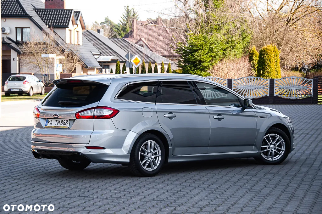 Ford Mondeo - 17