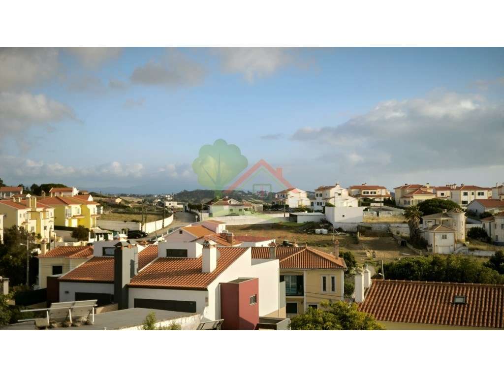 Moradia T5 com Vista de Mar Deslumbrante em Baleia, Carvoeira!-21