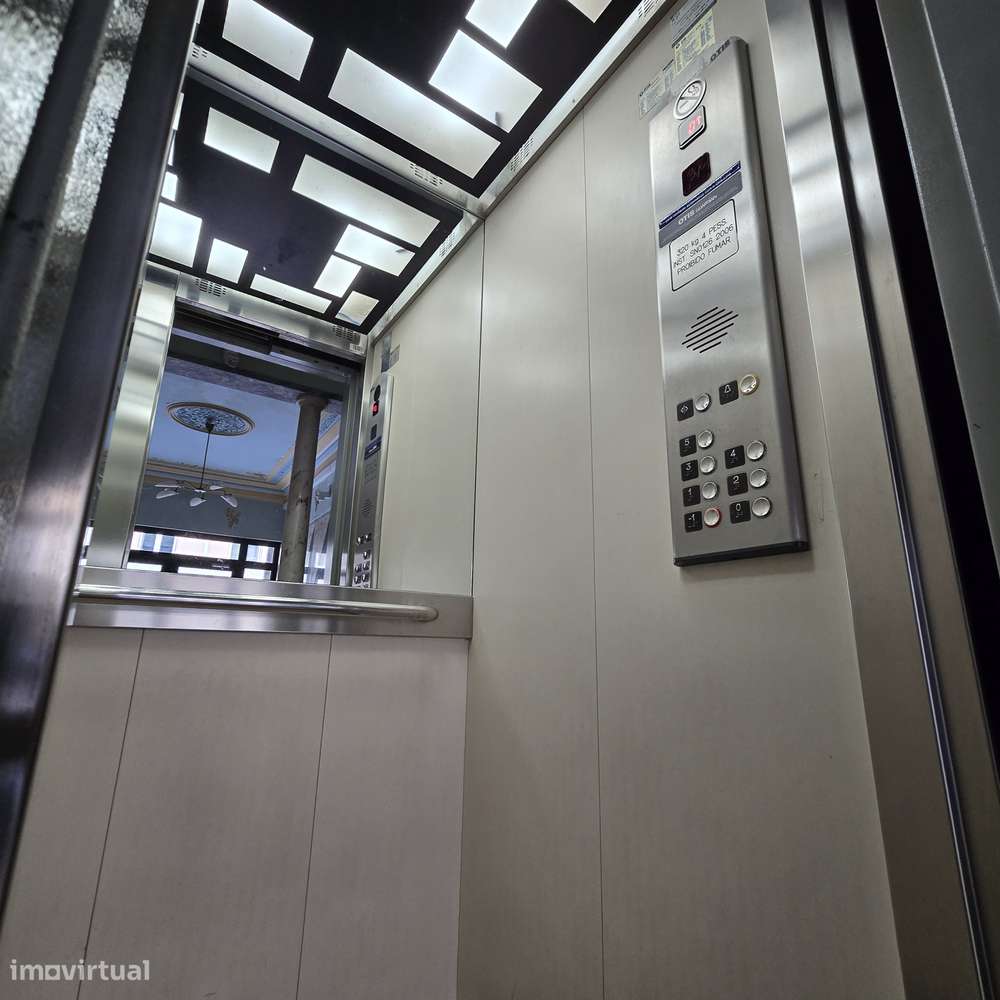 T1 c/vista desafogada, varanda, parqueamento e arrecadação-7