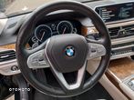 BMW Seria 7 740Li - 27