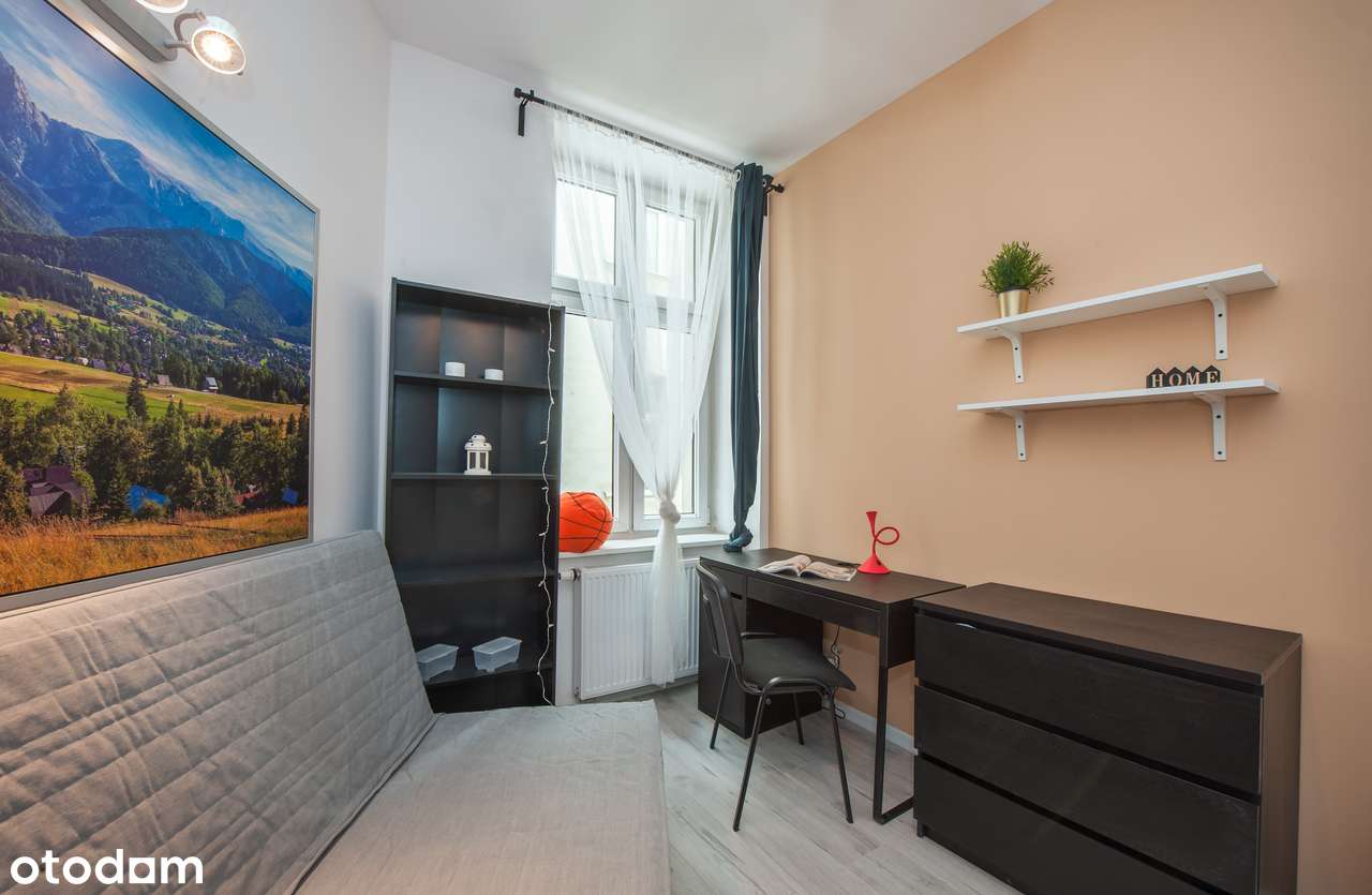 Wejścia z dwóch klatek, mieszkanie inwestycyjne w formie dwóch 54m2-10