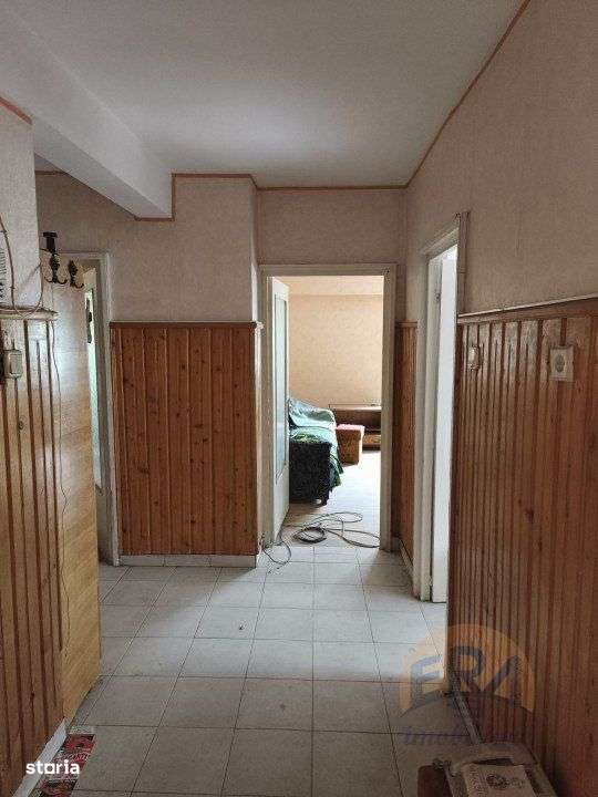 Apartament 3 camere, Str. Louis Pasteur, langa Spitalul Jud, - Imagine principală: 4/11
