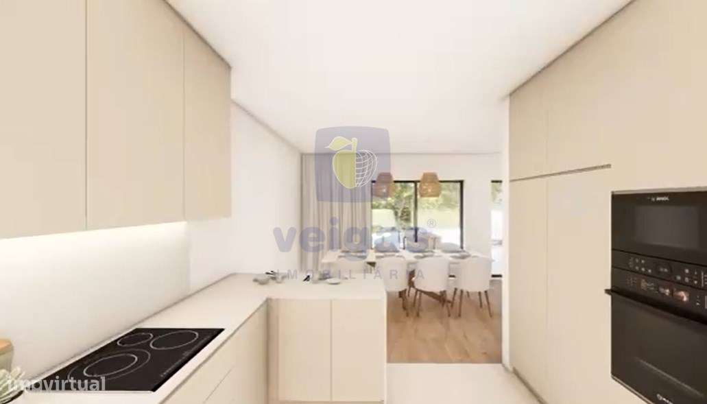 Moradia T3 geminada, nova, de estilo moderno para venda. Encontra-se - Grande imagem: 4/18