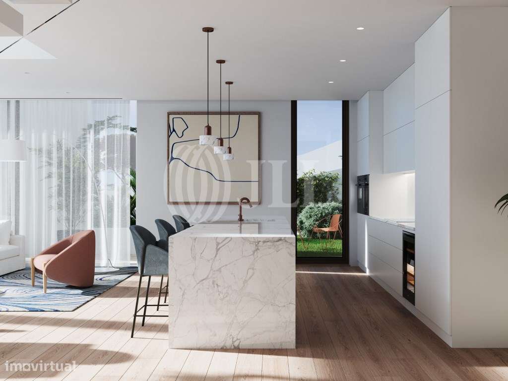 Moradia T4 duplex com piscina no ALTO Estoril, Cascais - Grande imagem: 4/42