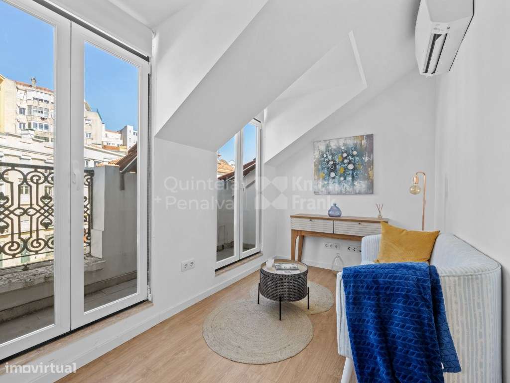 Apartamento T2 mobilado e equipado em São Vicente - Grande imagem: 2/25