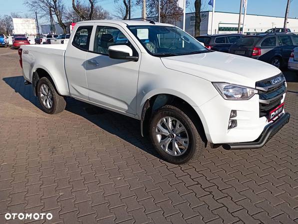 Isuzu D-Max 1.9 DC LS - 2