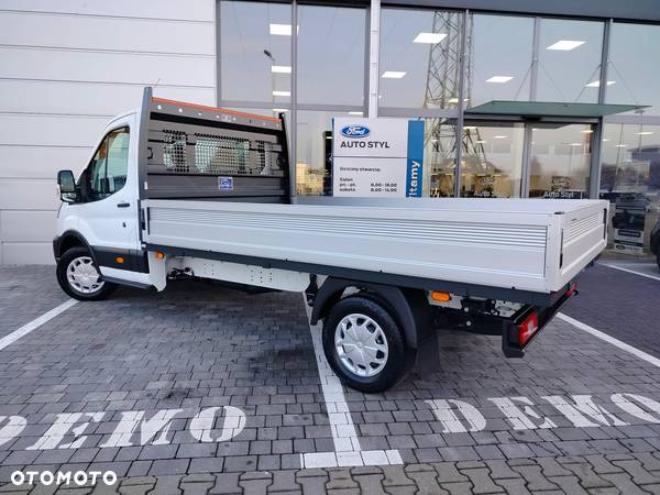 Ford Transit Pojedyncza kabina - 3