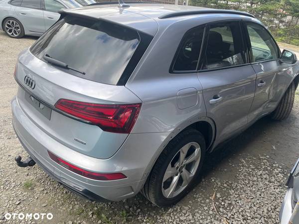 Audi Q5 50 TFSIe quattro S tronic S line - 4