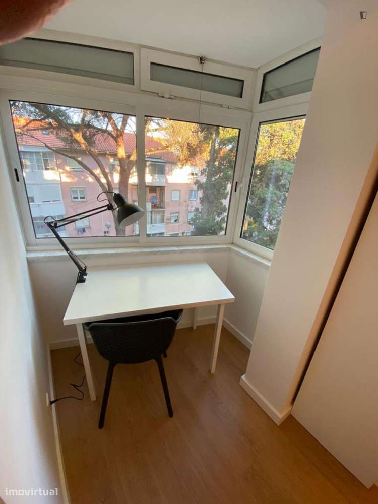 Quarto - localizado em Oeiras Lisbon - Grande imagem: 5/10