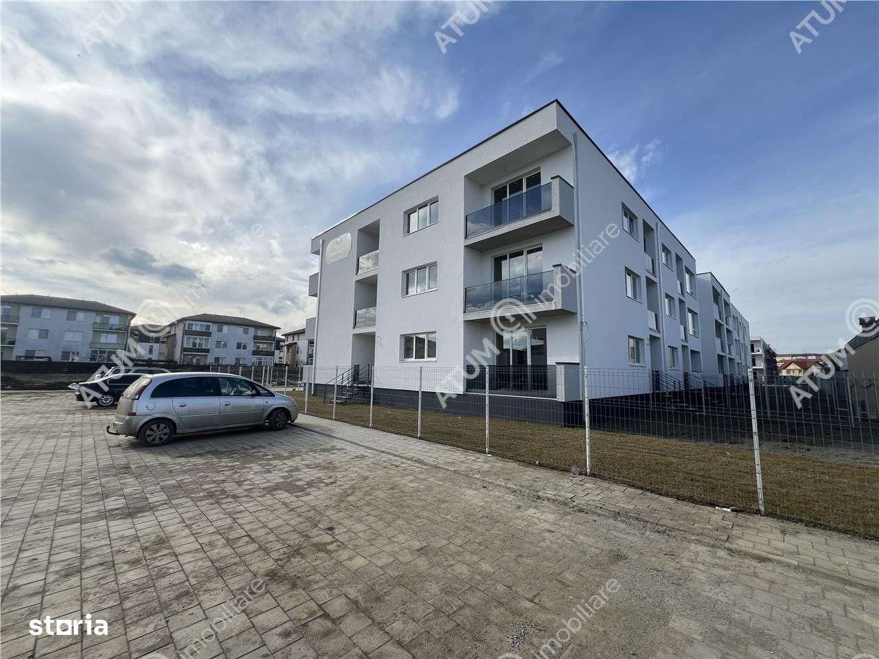 Apartament intabulat la cheie cu 3 camere 2 bai etajul 1 zona Brana - Imagine principală: 2/6