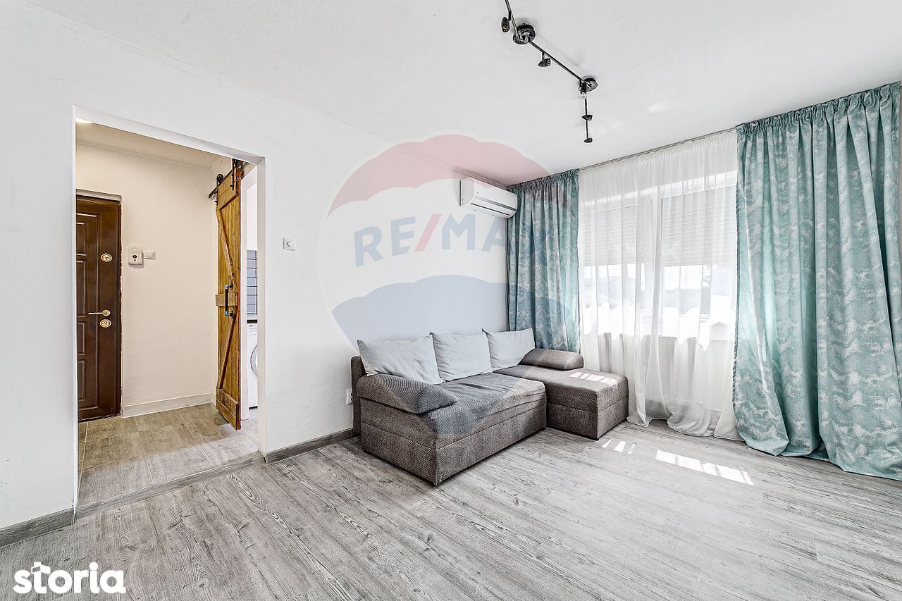 Apartament luminos cu 2 camere + boxa în zona Romanilor, comision 0%
