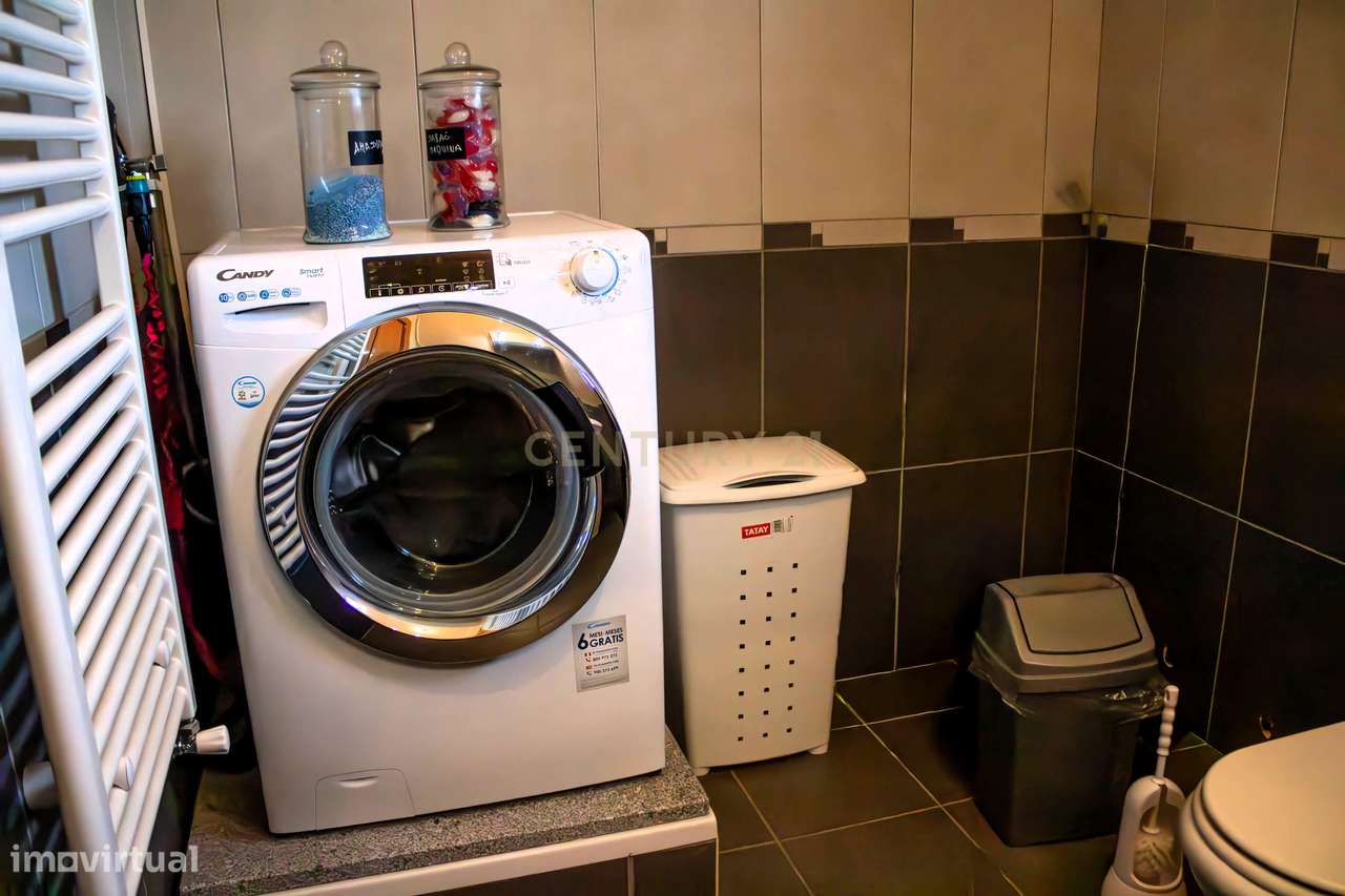 Moradia moderna | 3 pisos | Vila Nova Foz Côa-12