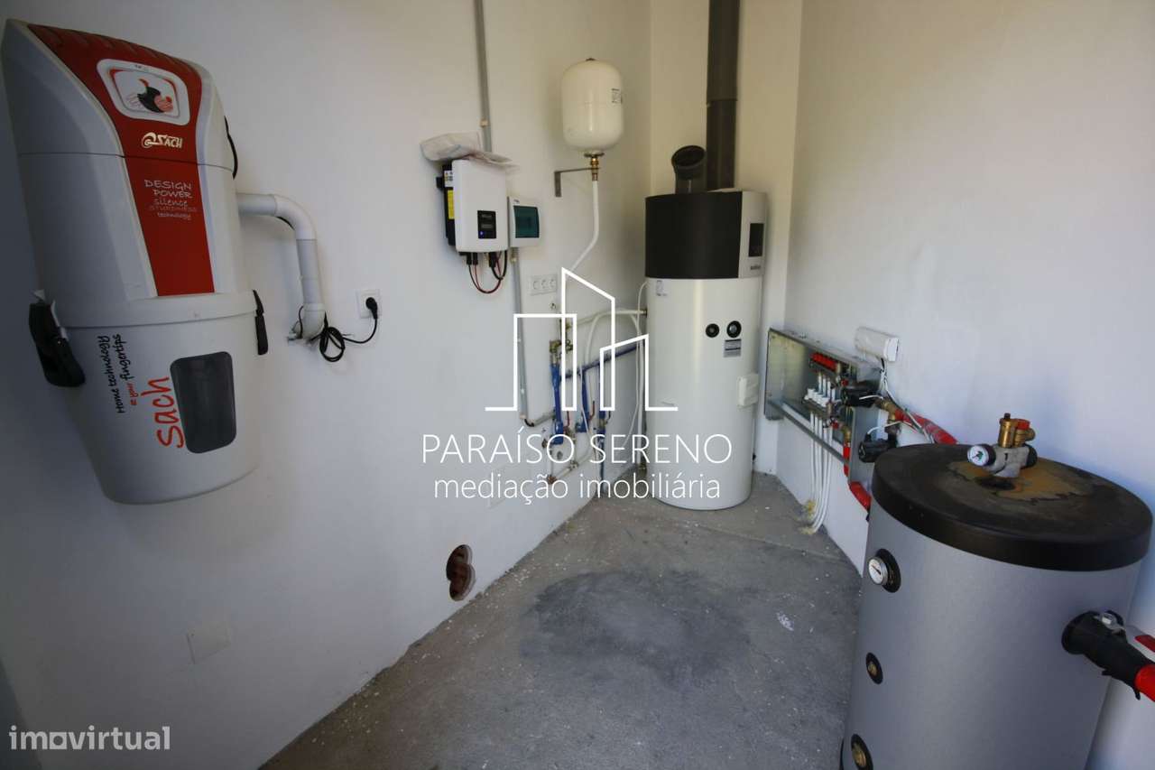 Moradia de Luxo em S. Miguel do Mato-57