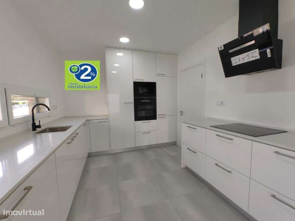 Moradia T4 Venda Almada - Grande imagem: 5/15