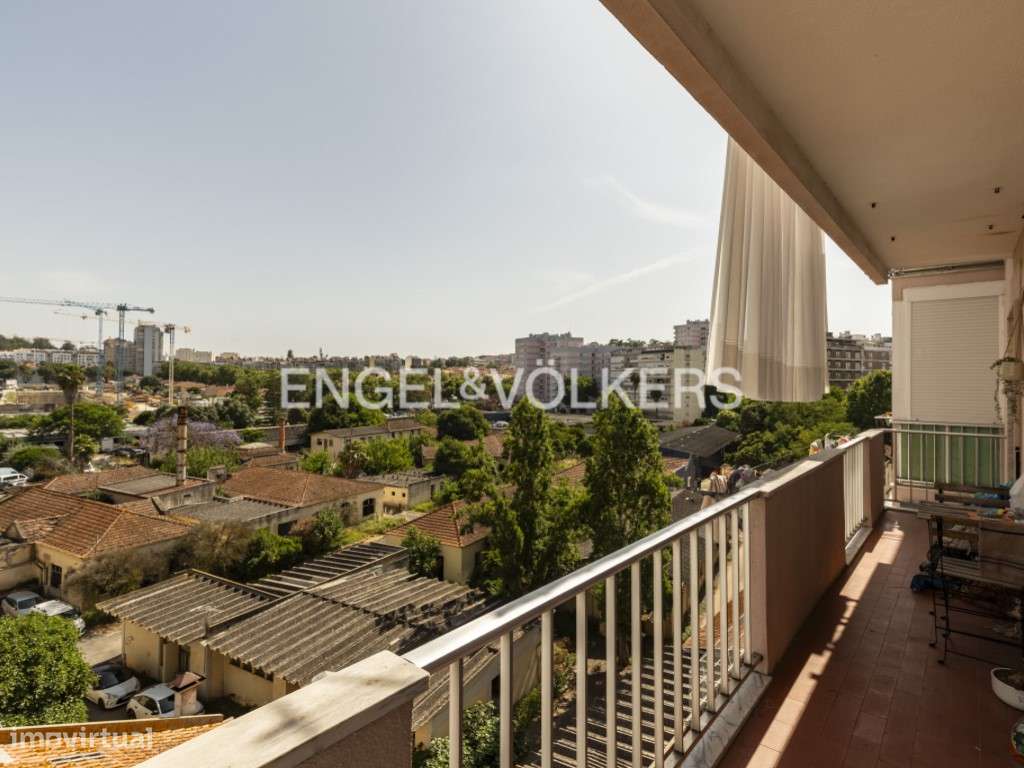 Excelente apartamento T3 em Benfica para arrendamento - Grande imagem: 5/34