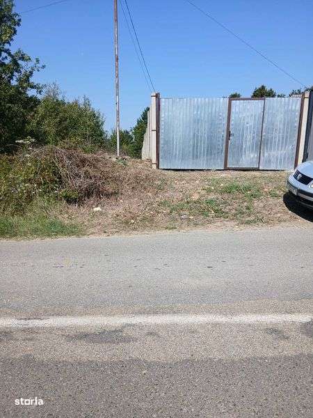 Vand casa de vacanta (jumate de duplex la rosu), lac Surduc - Imagine principală: 5/7