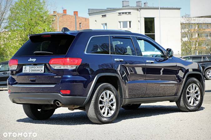 Jeep Grand Cherokee - 11