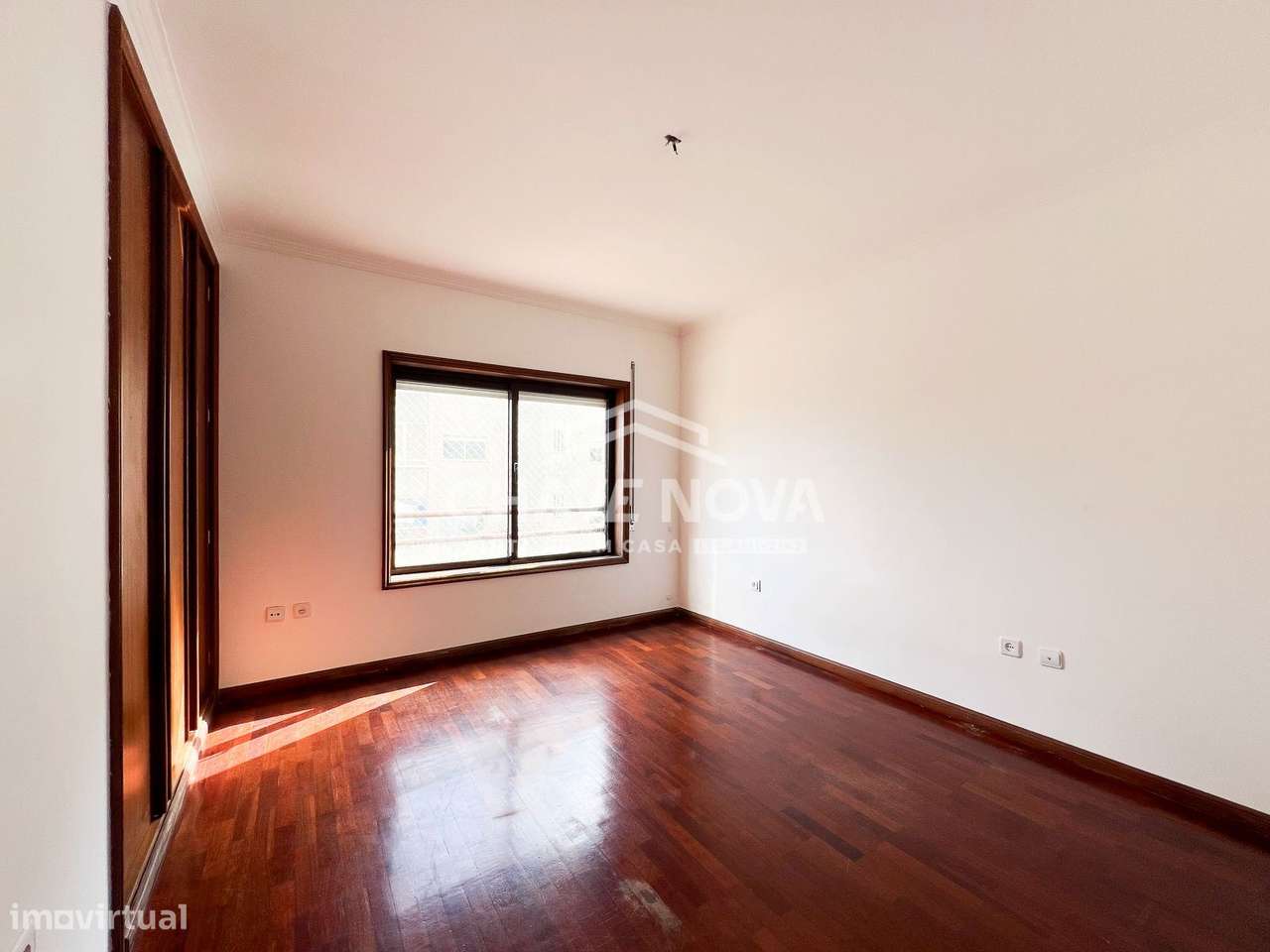 Apartamento T2 com garagem box em Perosinho, Vila Nova de Gaia-4