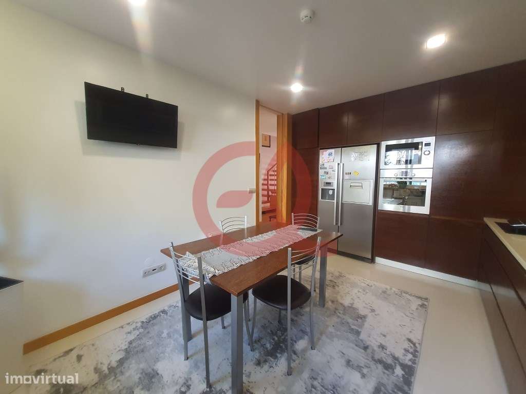 Moradia em Banda - Abelheira - Grande imagem: 5/52