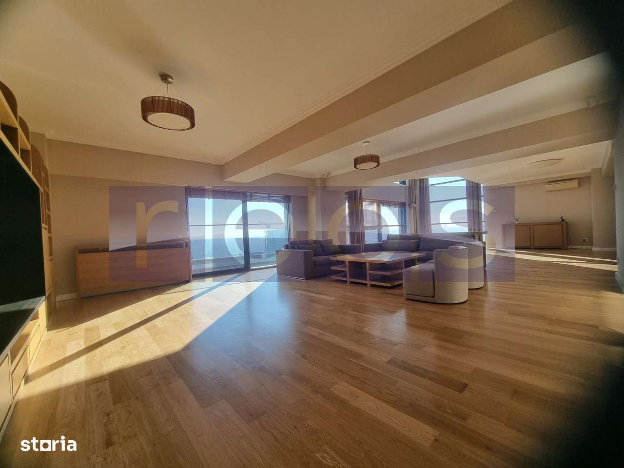 Vanzare penthouse cu view spectaculos in Complex Upground - Imagine principală: 5/20