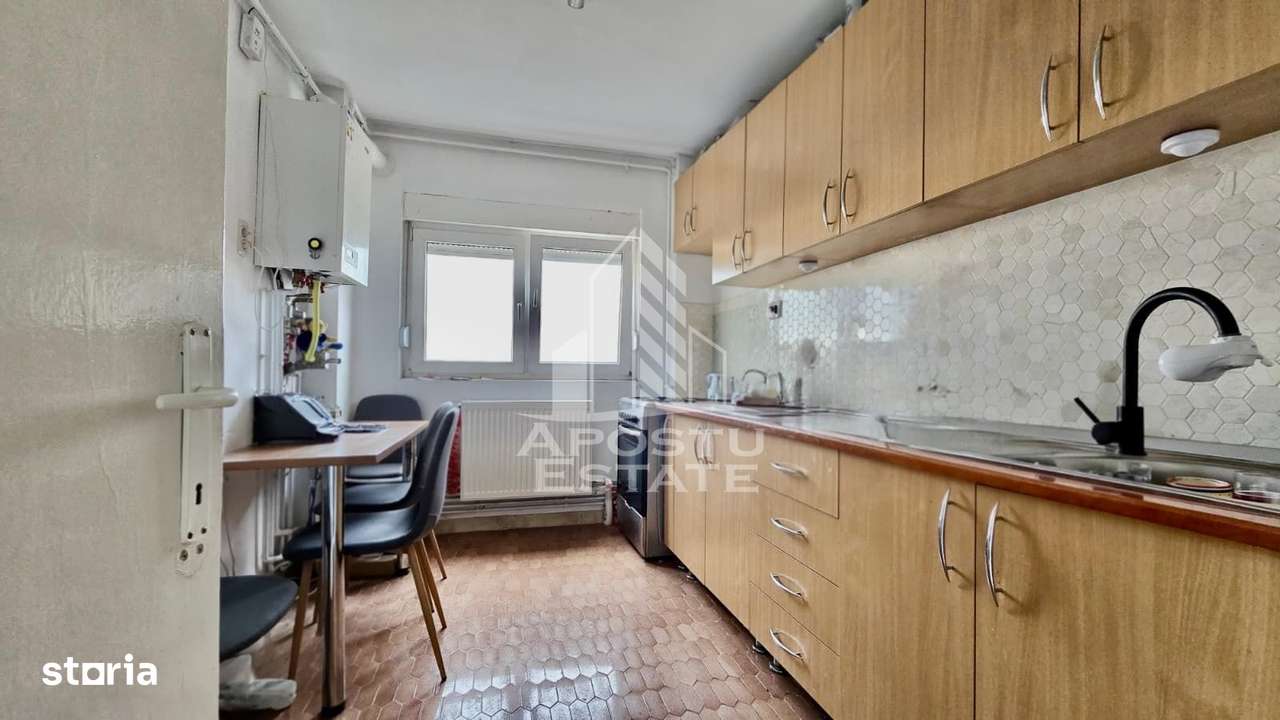 Chirie Apartament pe Malul Muresului zona. Maranata 4 camere - Imagine principală: 2/12